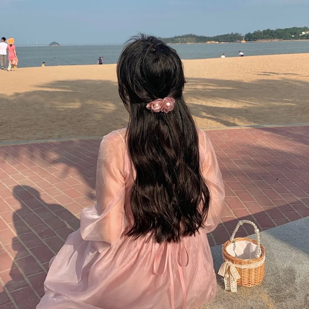 百日红 海报